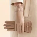 Women winter warm leather gloves suede touch screen windproof elegant driving gloves with metal buckle - Apricot