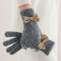 Gants en Tricot Pelucheux Gris Foncé avec Nœud Chauds Hiver Gants Femme Variante - Taille unique / Gris foncé