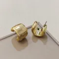 Chunky gold C-shaped hoop earrings, stylish minimalist thick metallic ear jewelry for modern women - Chunky Stereoscopic C-Shaped Style (A24-160P) / Gold