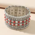 Bracelet extensible argenté rétro large avec des pierres en résine rouge, bijou ethnique. - Style AMY681 / Rouge