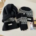 Conjunto tejido de invierno gorro bufanda guantes negro blanco copo de nieve regalo. - Negro