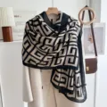 Bufanda elegante con estampado geométrico para mujer, chal ligero de primavera y otoño. - Cuadrícula Laberinto-Negro Beige