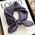 Dark blue silk paisley square scarf, elegant retro neckerchief for stylish women and men. - Lucky Paisley
