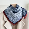 Pañuelo cuadrado clásico con estampado Paisley azul, elegante pañoleta para mujer. - Paisley Bicolor - Azul Blanco