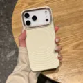 Funda de teléfono magnética de silicona líquida ondulada con protector de cámara para iPhone. - Magnético de Ondas (KD) / Agujero Grande (13pro) / Blanco Roto