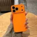 Feloranje beschermende telefoonhoes met cameralenscover en magnetische ring voor iPhone. - Oranje