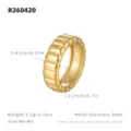 Large bague nervurée en acier inoxydable doré, bijou de mode rétro stylé pour femme. - Taille US 6 | Taille HK 13 | Circonférence 52mm / Or Étroit