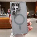 Coque de téléphone magnétique douce avec support d'appareil photo en métal pour Samsung S25 - Gris Titane