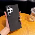 Funda de teléfono de cuero gamuzado retro de negocios compatible con Samsung, funda. - Galaxy S25 / Negro