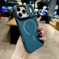 Coque de téléphone magnétique en silicone bleu avec support de caméra et bague de protection. - iPhone17 / Bleu saphir