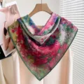 Foulard carre floral en coton et lin 70cm style vintage bandeau elegante pour femme - Peinture À L'Huile Champ De Montagne - Rouge Vert