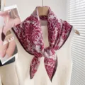 Foulard carre imprime camelia en coton et lin 70cm leger pour femme tour de cou - Pivoine Luoyang - Rouge