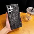Snake grain magnetic phone case for Samsung Galaxy Ultra, stylish protective back cover. - Basic Magnetic / Galaxy S25 / Silver-Black