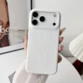 Funda de teléfono con textura de piel de cocodrillo blanca compatible con iPhone, lujo. - iPhone17 / Marfil