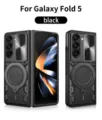 Detailansicht der schwarzen magnetischen Schutzhülle für Galaxy Fold 5 mit Scharnierschutz. - Cooles Schwarz