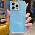 Snoepkleurige iPhone hoesje met kaarthouder, lichtblauwe TPU beschermhoes met kaartsleuf. - iPhone 16e / Hemelsblauw