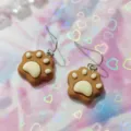 Cute dopamine cat paw earrings, sweet resin animal claw drop earrings for women girls - Brown and White Cat Paw Style (A24-257C)