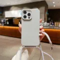 Lichtgrijze matte telefoonhoes met verstelbare nekkoord en valbestendige bescherming. - Lichtgrijs / iPhone16promax