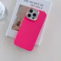 Detalle de funda de teléfono de textura de cuero rosa, con anillo dorado de cámara de lujo. - Para iPhone13PRO MAX / Rosa rojo