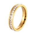 Bague minimaliste en acier titane doré avec une seule rangée de cristaux carrés étincelants. - Taille 6 / Finition Dorée (Effet Or 14K)