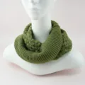 Sciarpa ad anello in maglia verde da donna, calda sciarpa invernale, scaldacollo tinta unita. - Verde