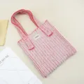 Rot-weiß gestreifte Strick-Tragetasche lässige flauschige Winter-Handtasche Mode Shopper - Rosa