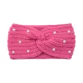 Fascia in maglia di perle rosa, fascia calda per le orecchie, elegante accessorio per yoga. - rosa pesca