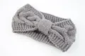 Stijlvolle grijs gebreide haarband met strik, warme wollen haaraccessoire voor de winter. - NO.5 Grijs