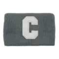 Fascia in maglia grigia con patch lettera C bianca, fascia larga in pile per sport e yoga. - Grigio scuro