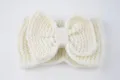 Diadema tejida con lazo para mujer accesorio de cabello cálido invierno orejera suave. - Blanco Leche