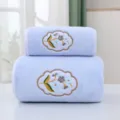 Light blue coral fleece towel and bath towel set with delicate floral embroidery design. - 35*75cm / Blue
