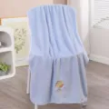 Light blue plush bath towel with floral vase embroidery soft home towel for daily use - 35*75cm / Blue