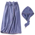 Bequemes tragbares Korallenfleece Badetuch und Haartrockentuch Set für Damen, weich warm. - Einheitsgröße / Badekleid + Haarkappe Dunkelblau