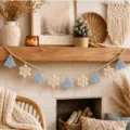 Handcrafted crochet Christmas garland with blue trees and beige snowflakes for holiday decor. - 10cmX200cm / Light Blue Christmas Tree