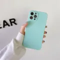 Detalle de funda para teléfono de silicona verde menta mate, textura suave, protección. - Cian Pálido / iphoneXR