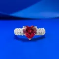 Herzförmiger Sonnenuntergang-Rot Edelstein Ring 925 Silber mit funkelnden Baguette Steinen - Größe 5 / Sonnenuntergangsrot