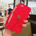Funda de teléfono acolchada roja con correa de cadena estilo de lujo elegante protector - Funda Trasera / Compatible con iPhone 7/8 / Rojo