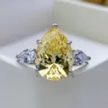 Hermoso anillo de compromiso de plata con gema amarilla en forma de pera de 10x14 mm. - Talla 5 / Diamante de Imitación Amarillo