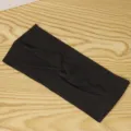 Bandeau twisté côtelé noir pour femmes, bandeau de cheveux élastique pour le sport et le yoga. - Style Nœud Croisé / Noir