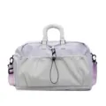 Große Damen Reisetasche, wasserdichte Sporttasche mit Nassfach, geräumige Fitness-Handtasche. - Hellviolett