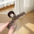 Détail de pince à cheveux en strass exquis, accessoire de coiffure étincelant pour femmes. - Style Épi de Blé (D133) / 7cm / Café