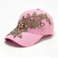 Gorra de béisbol rosa con exquisito bordado dorado y detalles de flores de diamantes. - Adulto, Circunferencia de la gorra 58cm ajustable / Rosa