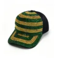 Gedetailleerd overzicht van dames honkbalpet met groene en gouden strass steentjes. - Volwassene, Hoofdomtrek 58cm Verstelbaar / Zwart (Groen en Goud/Geel Strass-steentjes)