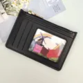 Portacarte nero sottile da donna con cerniera, tasche per carte e finestra trasparente. - Nero