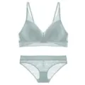 Franse beugelloze driehoek kanten beha en slip set, lichtgroene ademende dameslingerie. - S / Top en Broek / Groen
