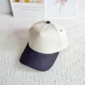 Two-tone baseball cap with off-white crown and dark blue brim plain cotton sun hat - Beige & Black / 54-59cm Adjustable