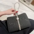 Sac de soirée scintillant avec poignée en strass et décoration de perles pour fête. - 056 Noir