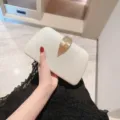 Κομψή γυναικεία τσάντα βραδινή clutch με εντυπωσιακό χρυσό φύλλο για επίσημα πάρτι. - Στυλ Λαμπερού Υφάσματος / Λευκό