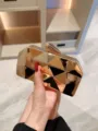 Χρυσή μεταλλική γεωμετρική τσάντα clutch, κομψή βραδινή τσάντα για γυναικεία πάρτι. - Χρυσό