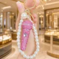 Glanzende strass microfoon sleutelhanger detail, delicate parel kralen tas hanger. - Microfoon Parelstreng / Roze